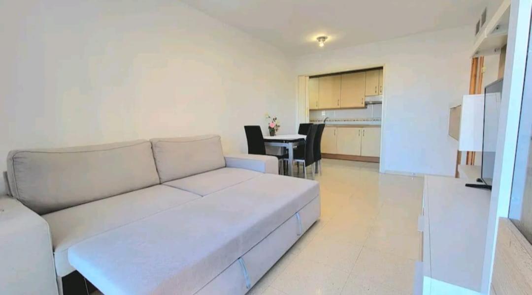 Vacanza Luxury Complex- Parking , Pool Only In The Summer , Rincon De Loix Leilighet Benidorm Eksteriør bilde