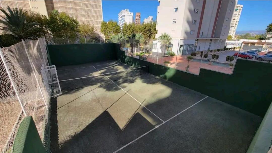 Vacanza Luxury Complex- Parking , Pool Only In The Summer , Rincon De Loix Leilighet Benidorm Eksteriør bilde