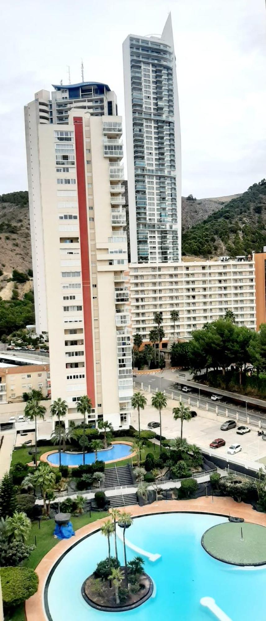Vacanza Luxury Complex- Parking , Pool Only In The Summer , Rincon De Loix Leilighet Benidorm Eksteriør bilde