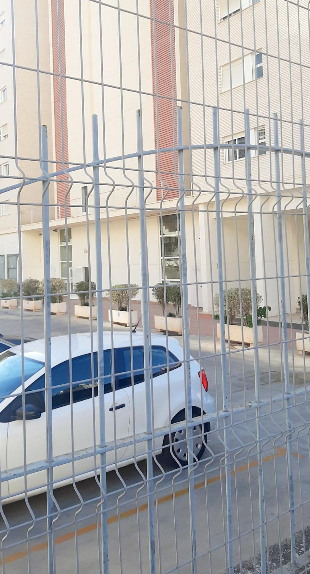 Vacanza Luxury Complex- Parking , Pool Only In The Summer , Rincon De Loix Leilighet Benidorm Eksteriør bilde